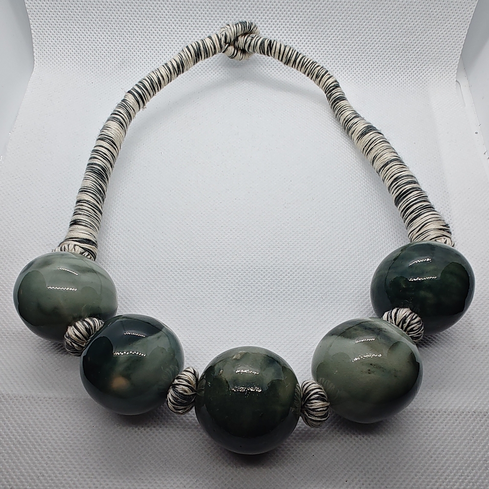 Unique Handmade Thread Woven Boho Choker Huge Natural Moss Agate Round Spheres